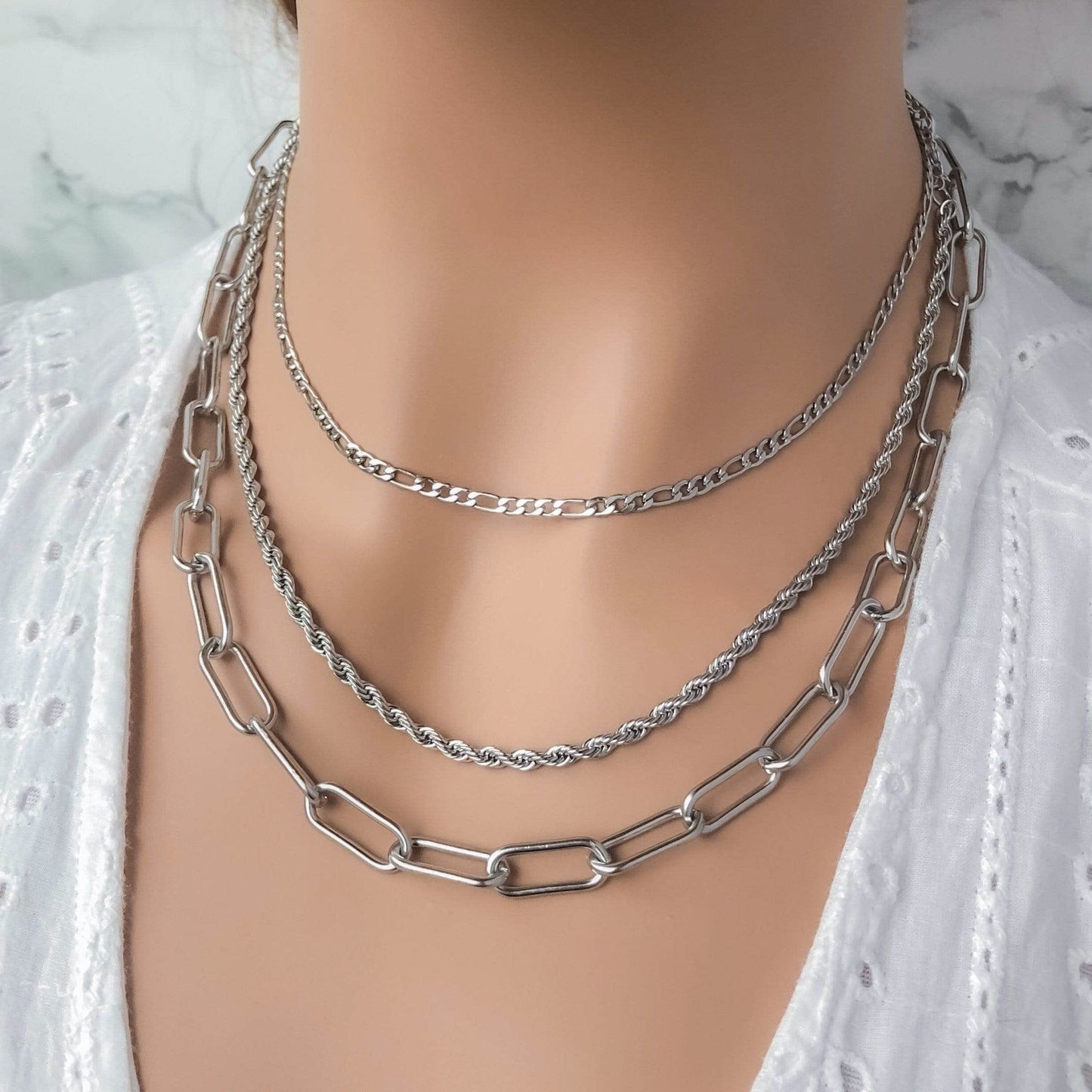 Thick Paperclip Chain