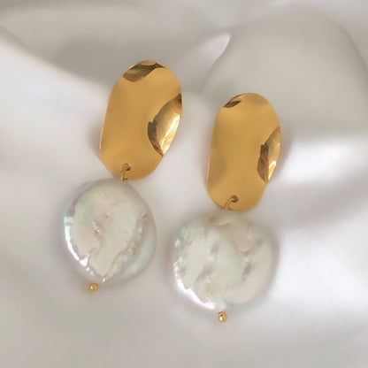 Thea Pearl Earrings - Krave & Co | Stylish Jewelry and Accessories. Shop our Sale.