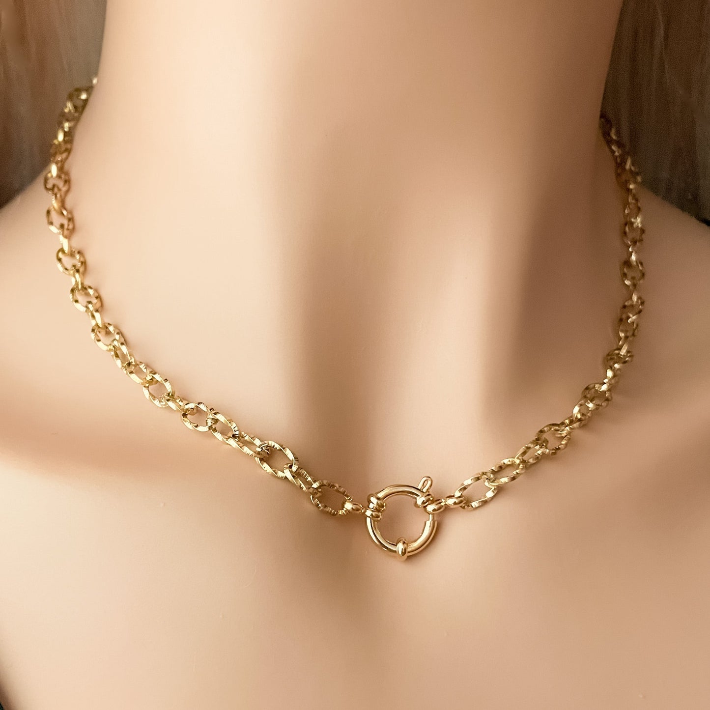 7mm Textured Chain w Clasp